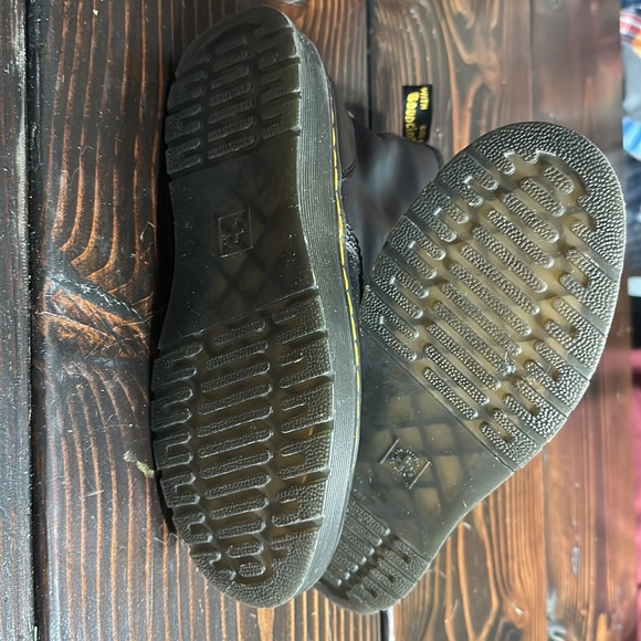 Dr. Martens Zavala Boots (never worn) US 5 men’s US 6 ladies - Picture 4 of 4